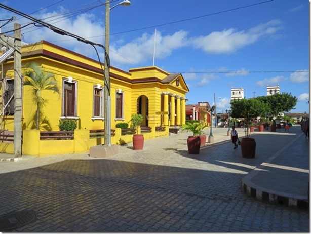 visasmallThe town centre, Baracoadavid