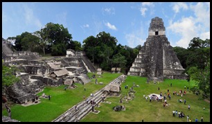 Tikal_mayan_ruins_2009