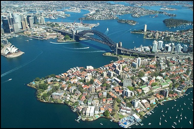 800px-Sydney_Harbour_Bridge_from_the_air by Rodney Haywood